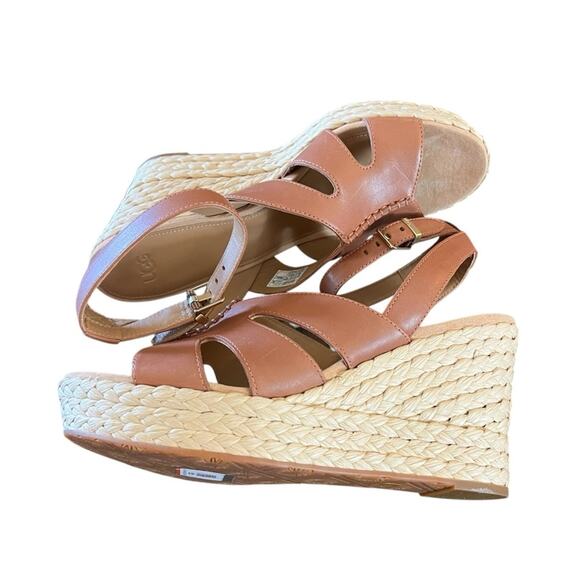 UGG Careena  Leather Ankle-Strap Espadrille Platform Wedge Sandals NEW Size 9.5 - Picture 6 of 8